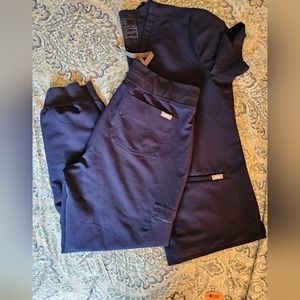 WOMEN’S NAVY BLUE FIGS SET